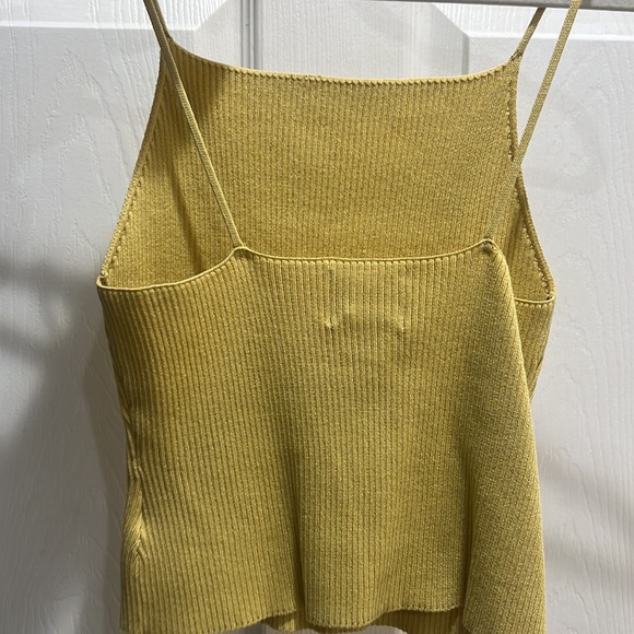 H & M - Picture 2 of 2